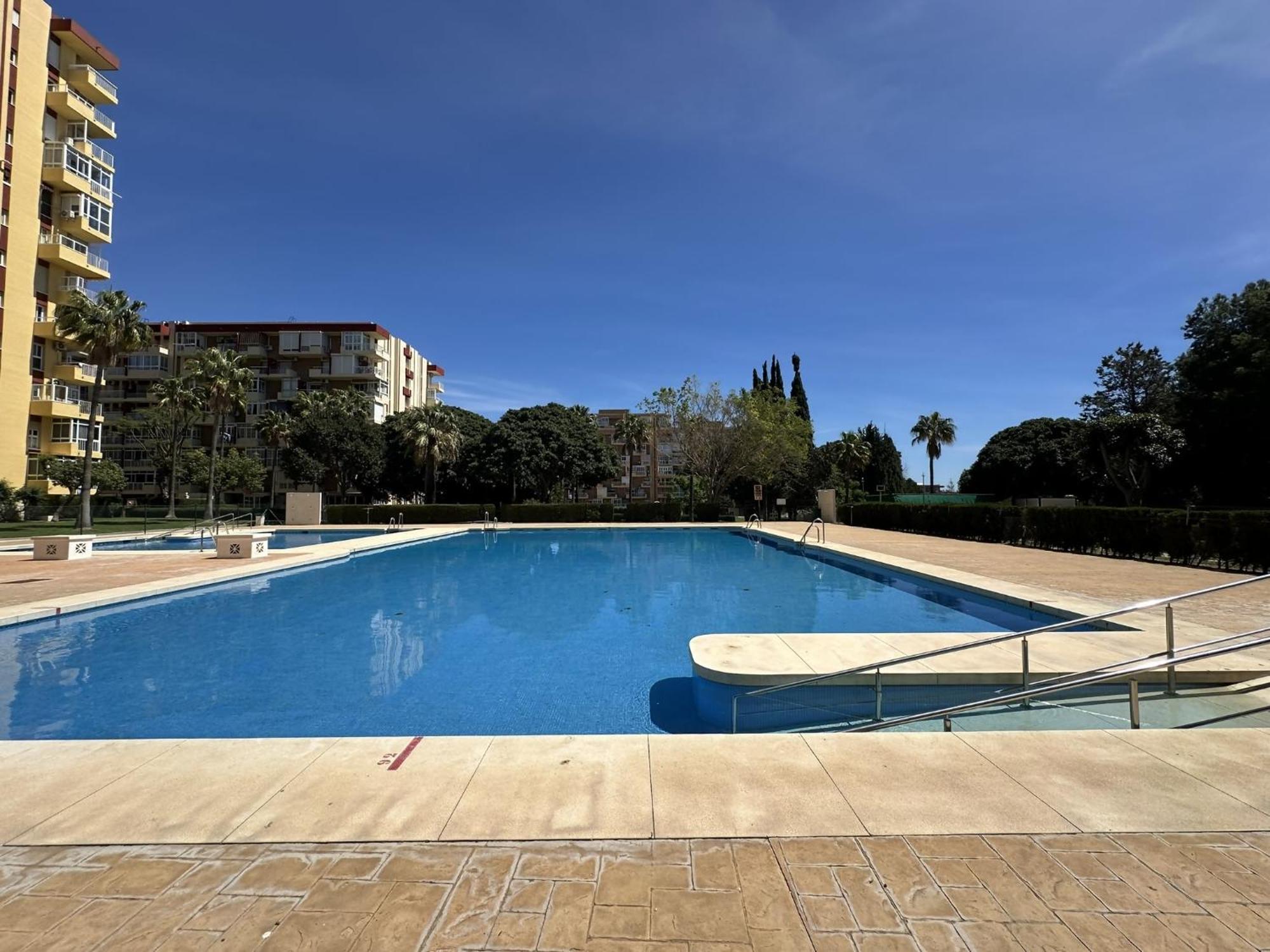 Estudio Agata Con Piscina A 800M De La Playa Benalmádena Extérieur photo