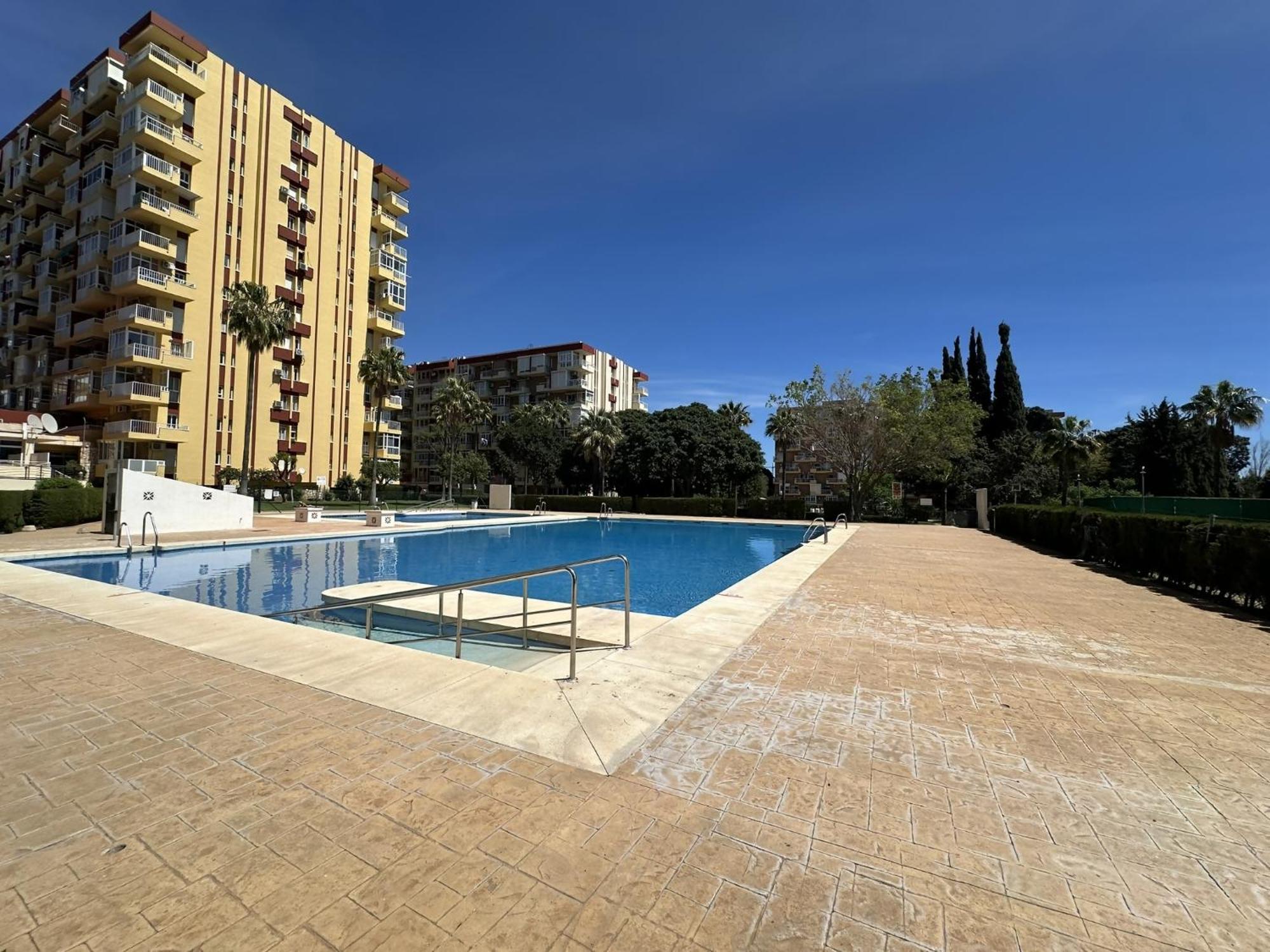 Estudio Agata Con Piscina A 800M De La Playa Benalmádena Extérieur photo